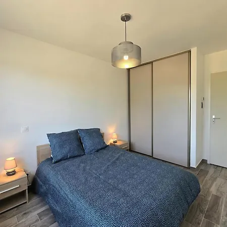 Maison Neuve Avec Clim - 4 Pers. Vue Chateau - Fr-1-616-594 *